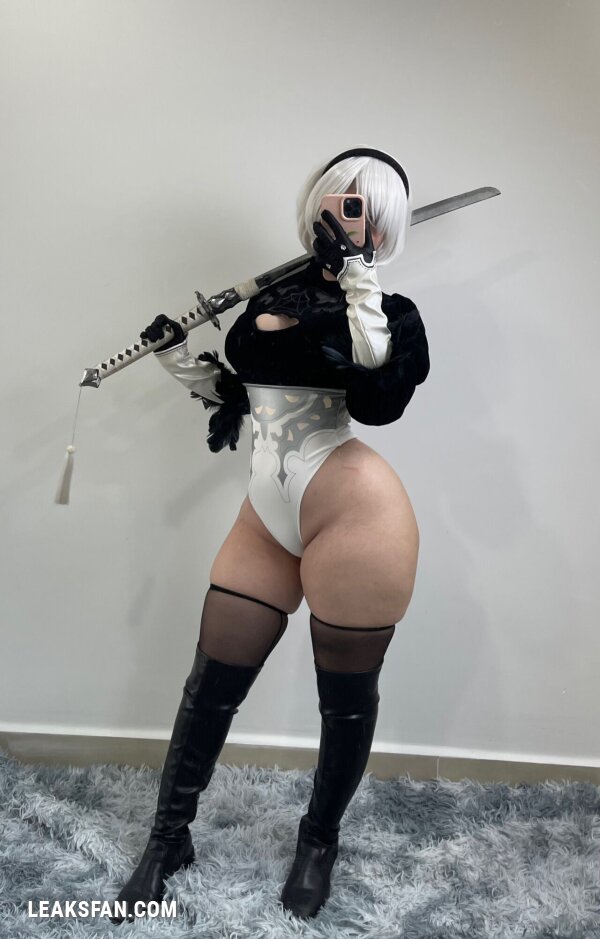 Peachuu - 2B - 1