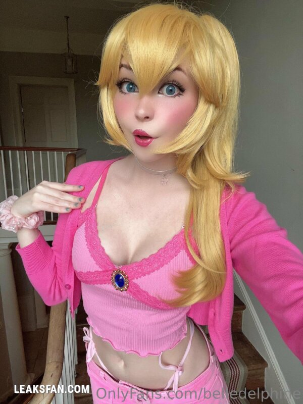 Belle Delphine - Princess Peach - 0