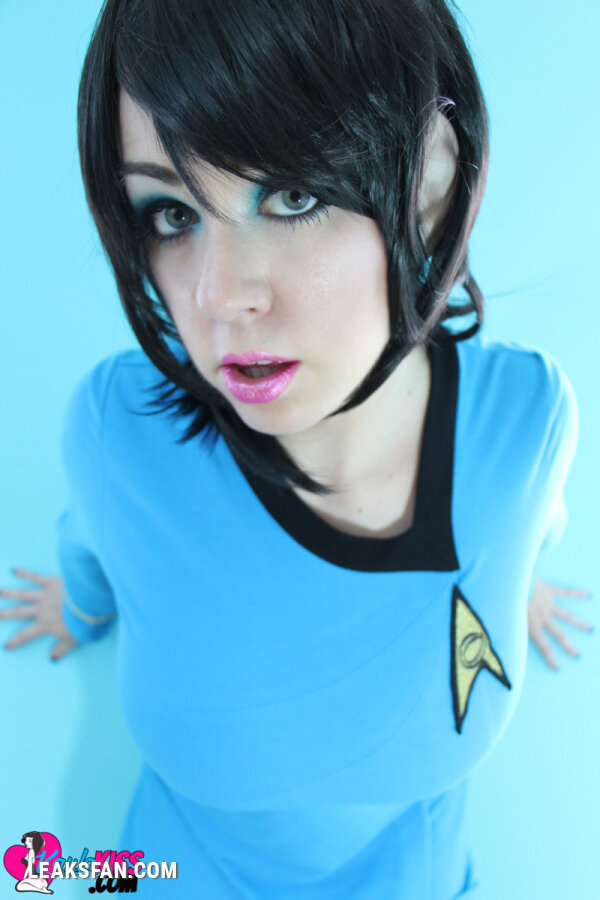 Kayla Kiss - Star Trek - 9