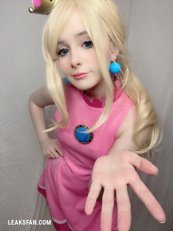 mo0ndae / Candy Cloud - Princess Peach - 1