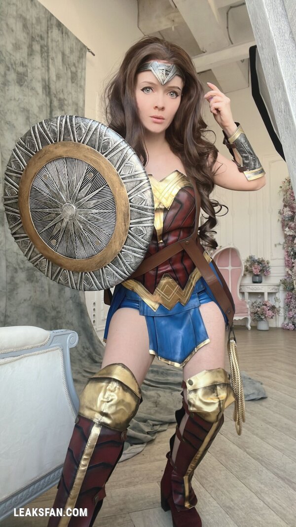 Evenink - Wonder Woman - 1