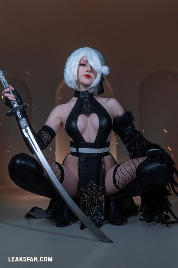 Anastasia Komori - Shinobi 2B - 0