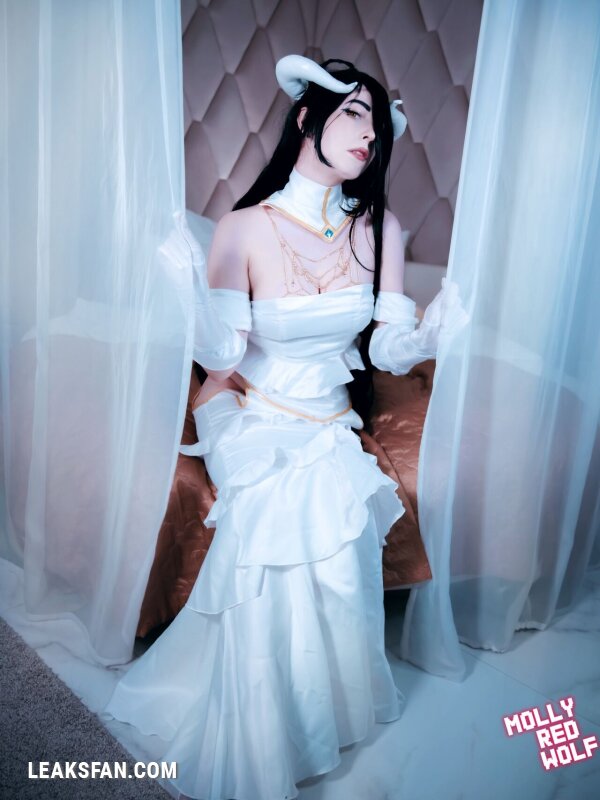 MollyRedWolf Albedo cosplay - 1