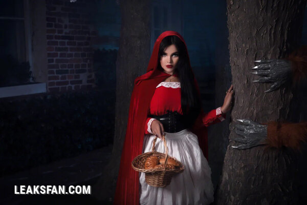 kalinka fox-red riding hood - 0