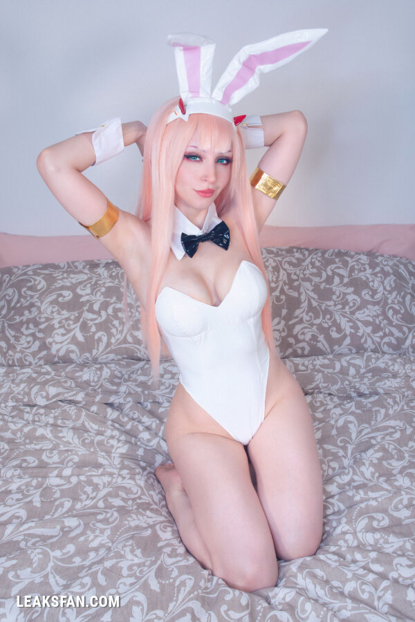 Shirokitsune - Bunny Zero Two - 1