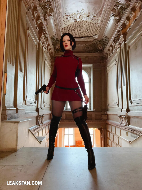 Lada Lyumos - Ada Wong - 2