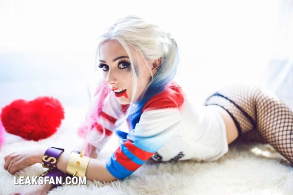 RolyatIsTaylor - Harley Quinn - 0