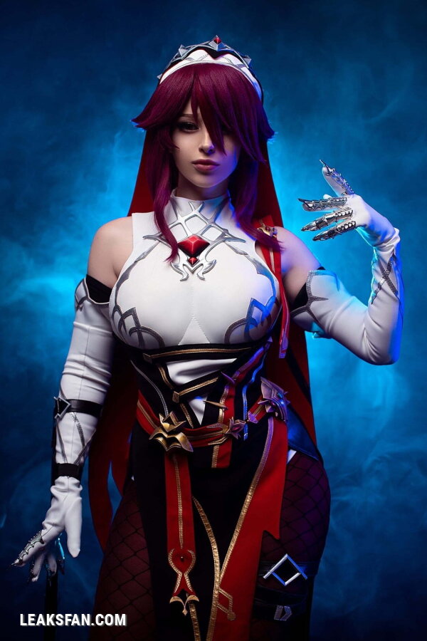 Lady Melamori Rosaria Cosplay - 2