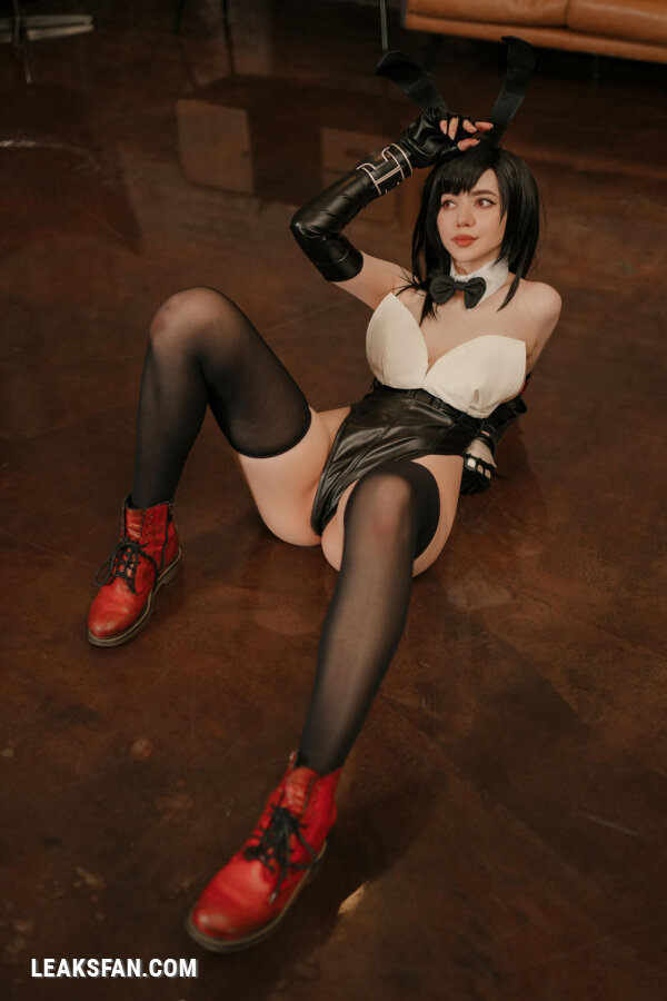 Alina Becker - Tifa Bunny Maid - 0