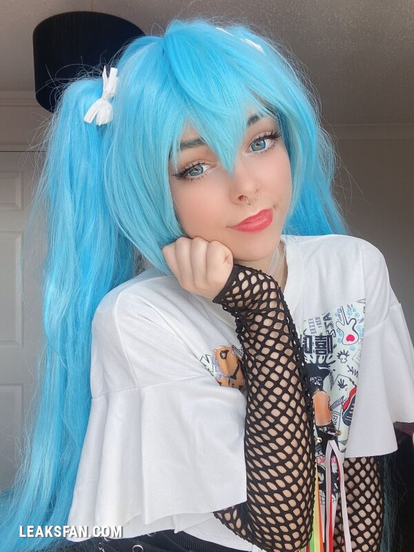 Kitsukanna - E-girl Miku - 0