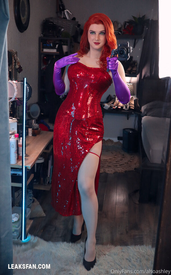 Ashley Barron - Jessica Rabbit - 2