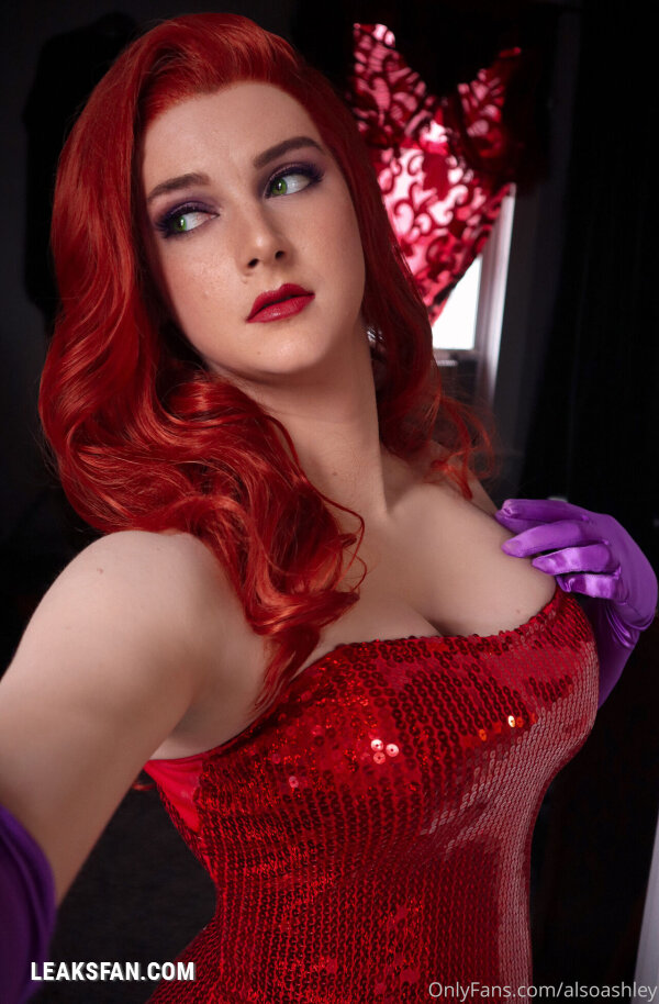 Ashley Barron - Jessica Rabbit - 1