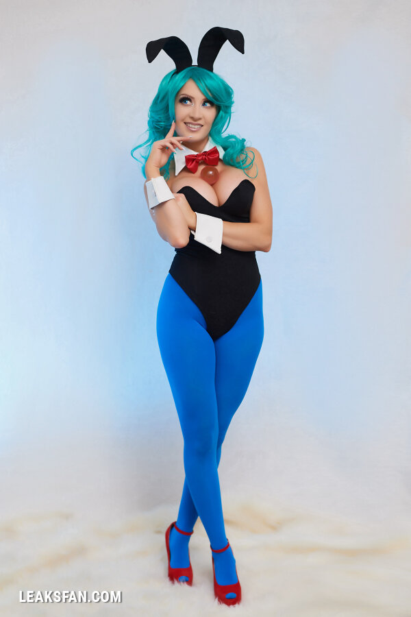 Kate Sarkissian - Bunny Bulma - 0