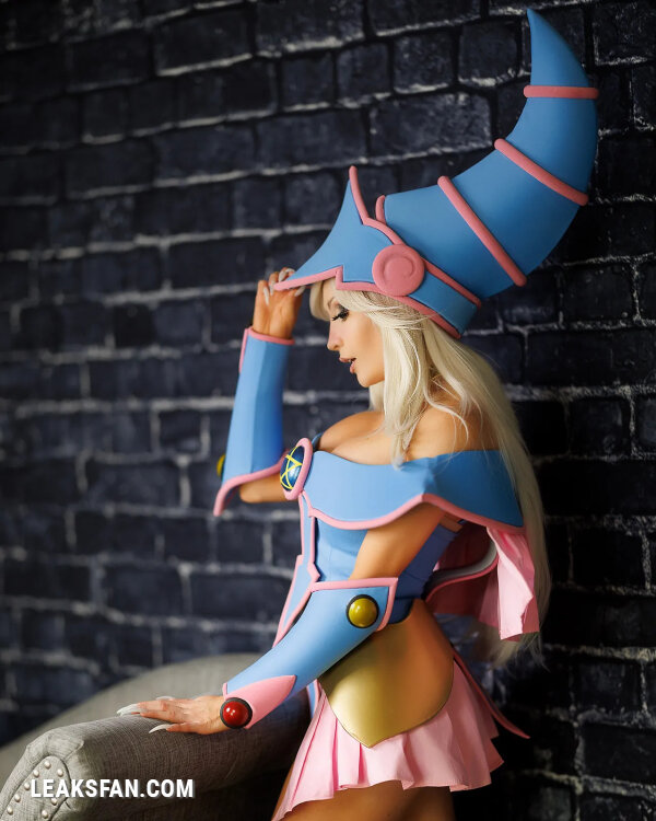 Kate Sarkissian - Dark Magician Girl - 2